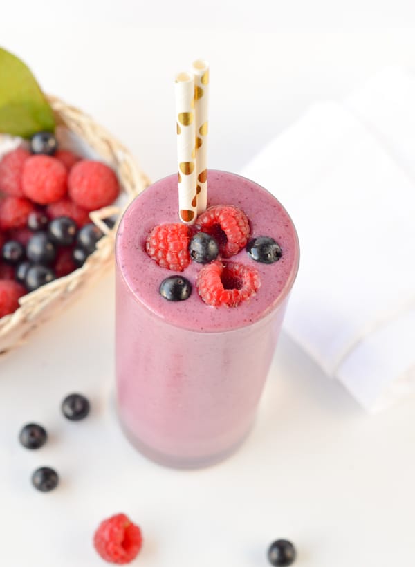 Frozen berry smoothie