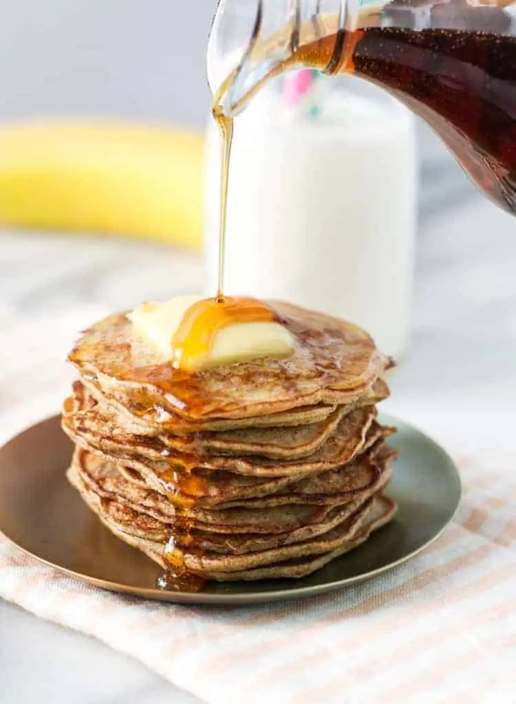 Healthy Banana Pancakes 