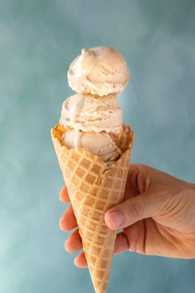 1. Vegan Vanilla-Maple Oat Ice Cream