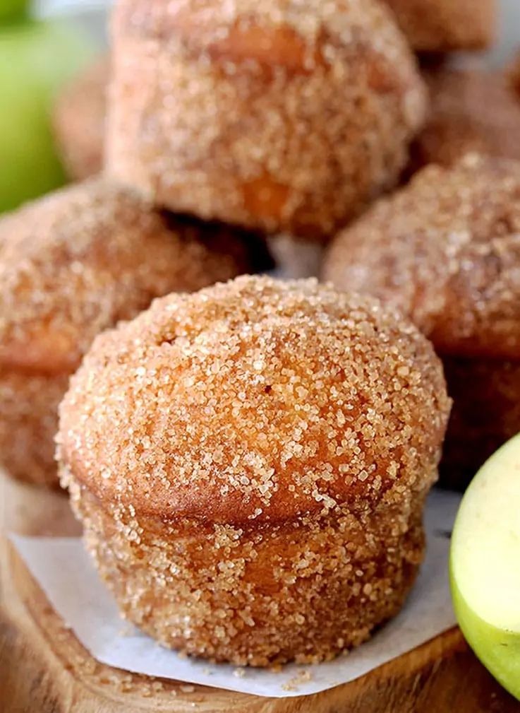 Cinnamon Sugar Apple Muffins