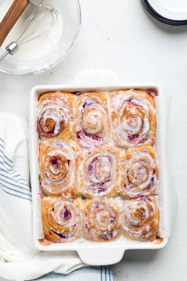 Vegan Raspberry Cinnamon Rolls