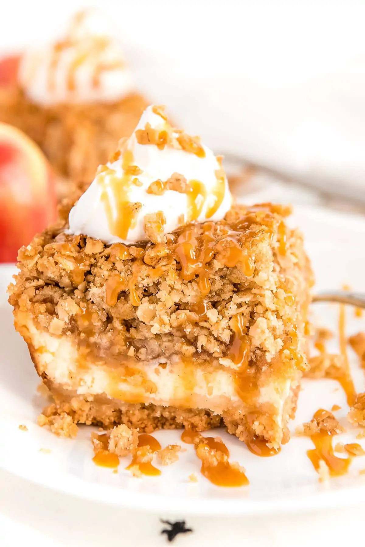 Apple Cheesecake Bars