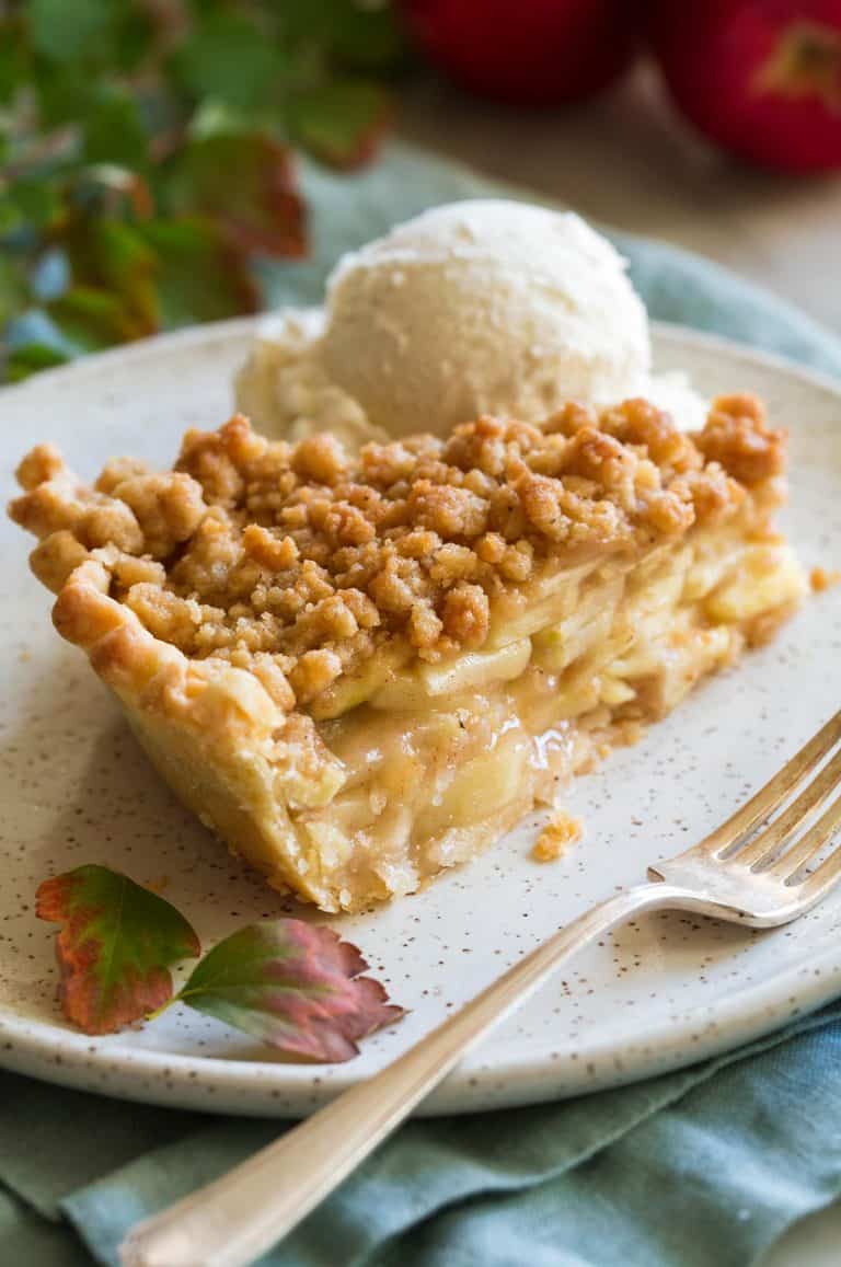 5. Dutch Apple Pie Recipe