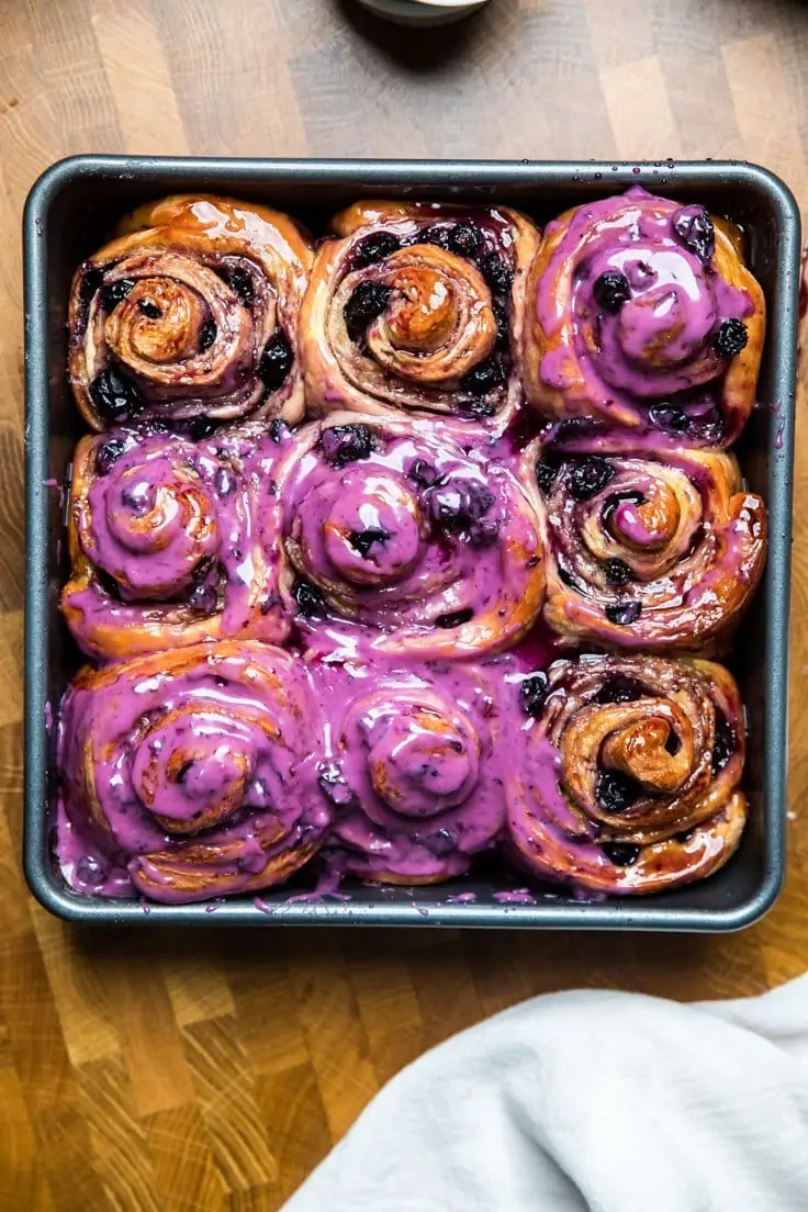 Vegan Blueberry Cinnamon Rolls