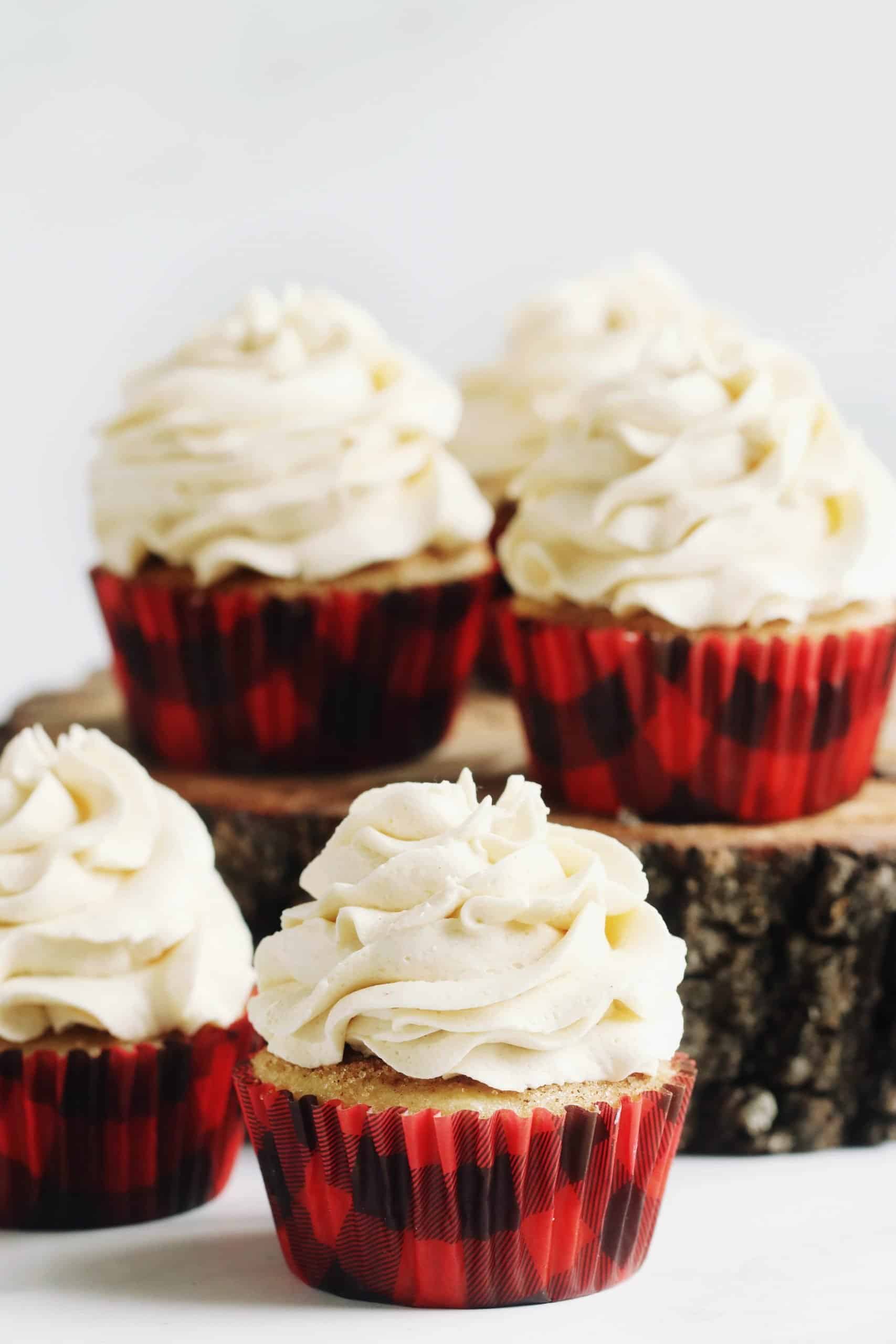 AMAZING Coffee Cake Cupcakes