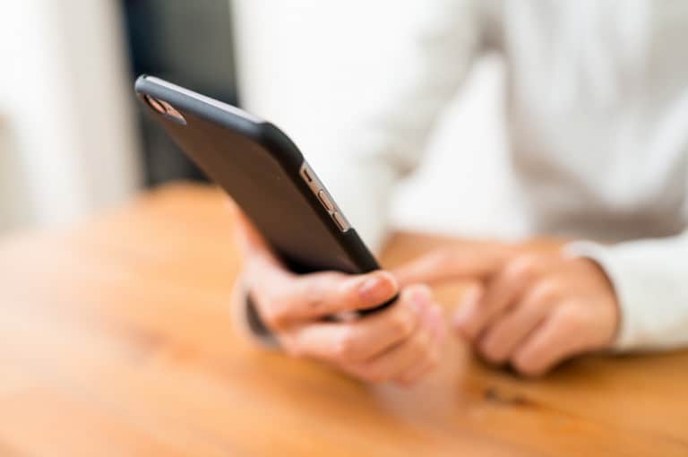Can you script on your phone?