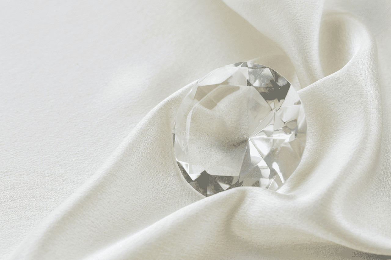 What Do Diamonds In Dreams Mean? Diamond Dream Interpretation Aglow