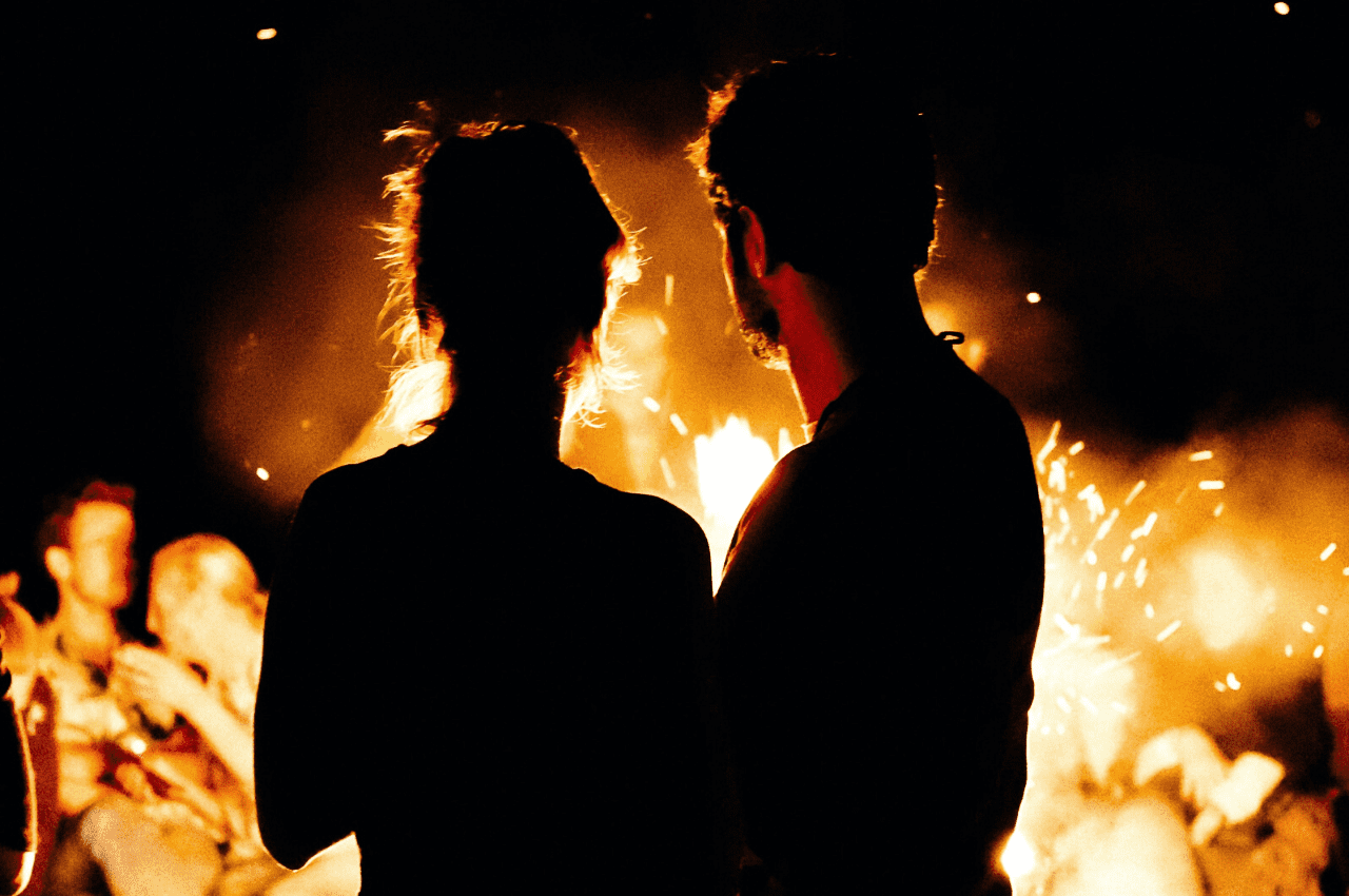 23 Clear Twin Flame Signs: Have You Found Yours?