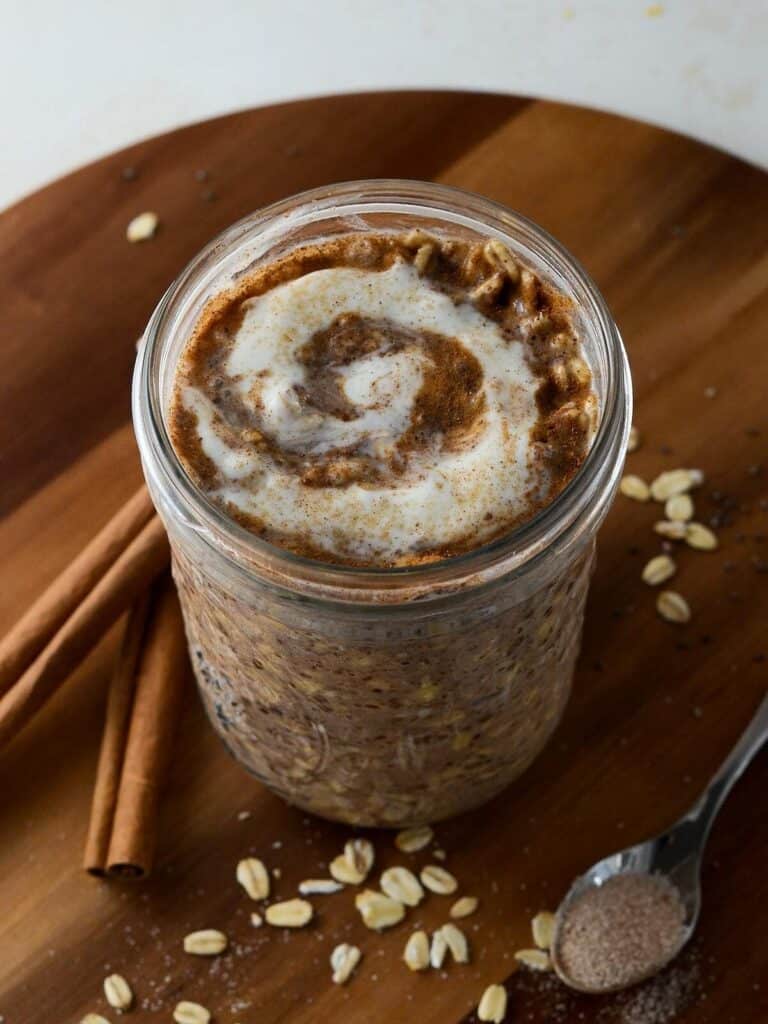 4. Cinnamon Roll Overnight Oats