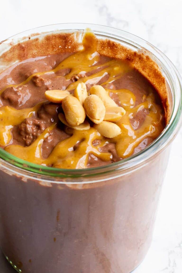 2. Chocolate Peanut Butter Oats