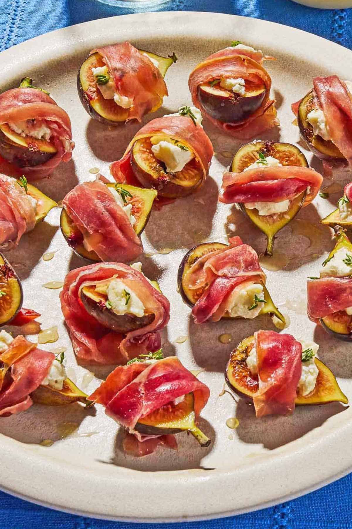 11 Easy Appetizer Recipes for a Crowd (Any Occasion)